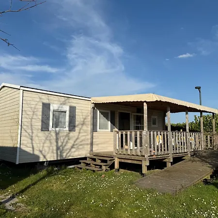 Campingplatz De La Loire *